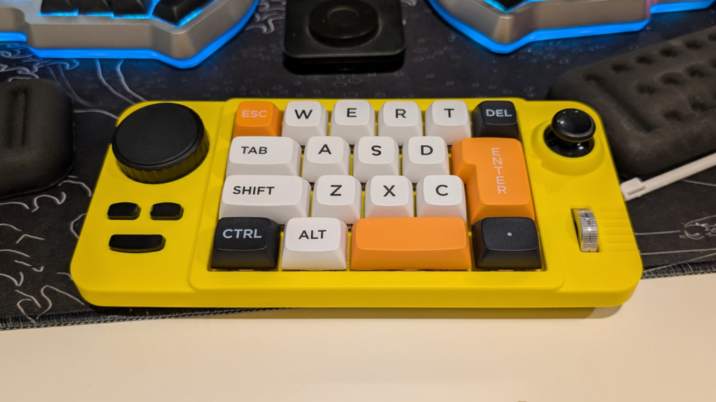 K811 with yellow fram sitting on a desk