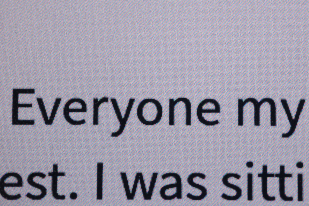 Boox Tab X C macro shot of text on screen