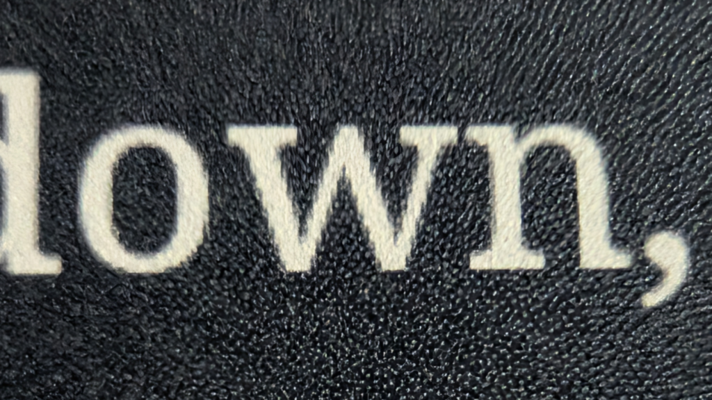 Macro shot of the glyphs in the Boox Go 7