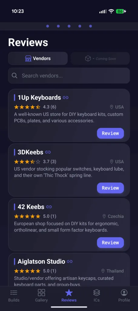 Keebuilder app screenshot showing store reviews