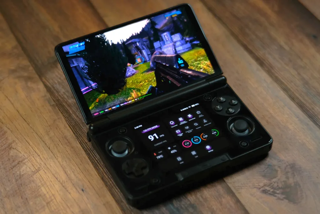 A picture of the Master Chief Collection version of Halo Combat Evolved running at 44 FPS on the Thor.