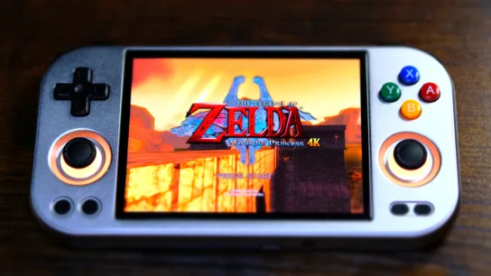 A picture of the Legend of Zelda: Twilight Princess title screen running on the RG 477m with HD textures.
