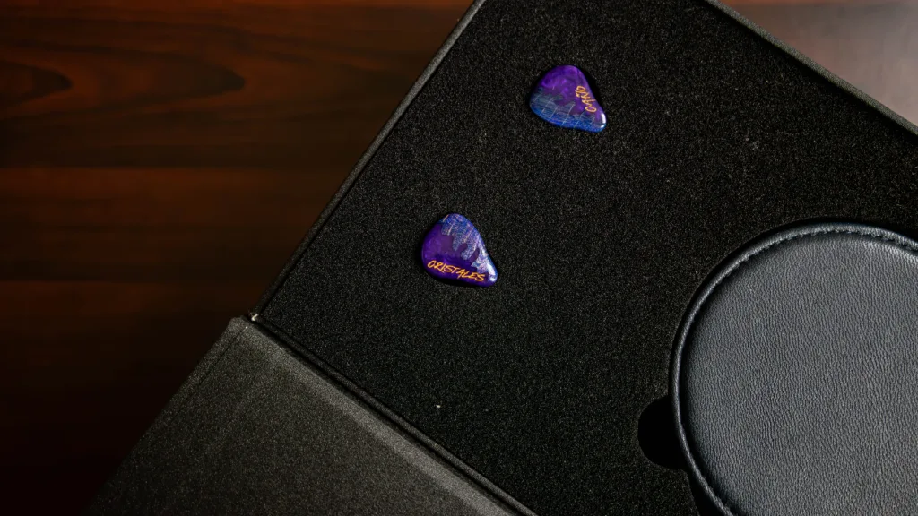 Cano Cristales shells inside foam padding of retail box